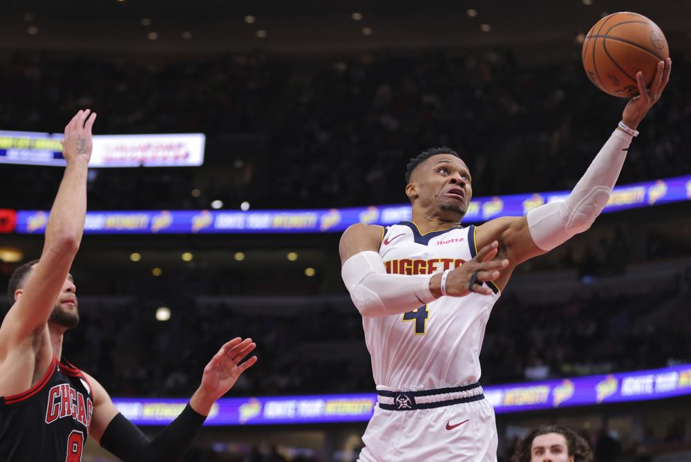 吸引防守 吸引防守